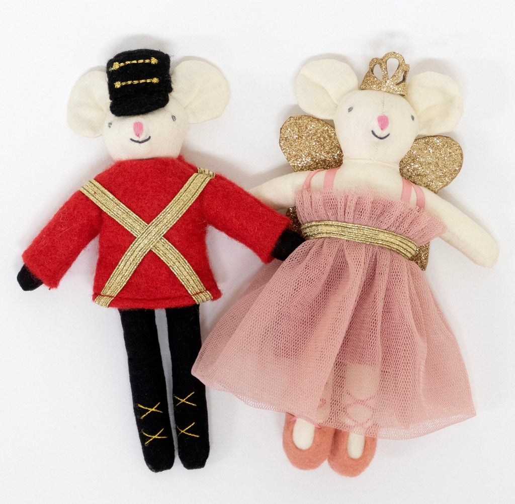 Theater Suitcase & Ballet Dancer Dolls (x 2)